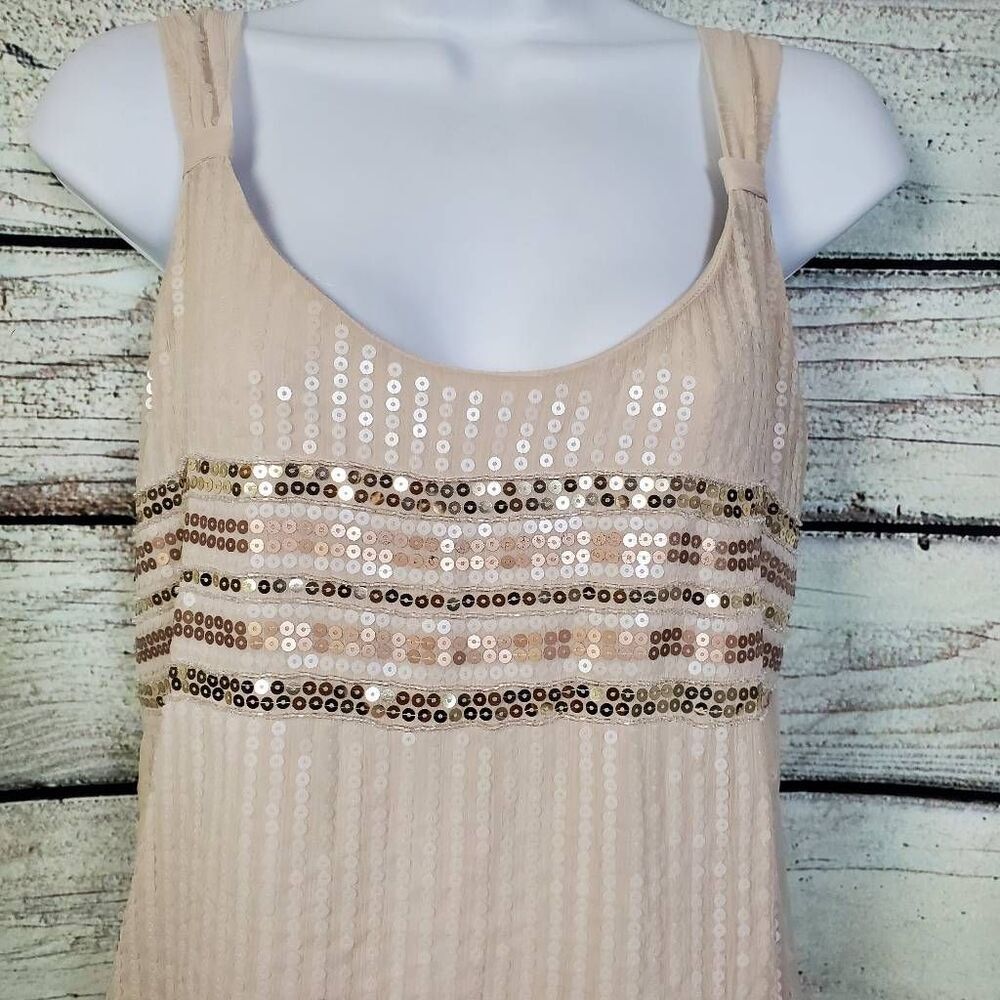 White House Black Market Blush Sequin Stripe Tank - Picture 3 of 9